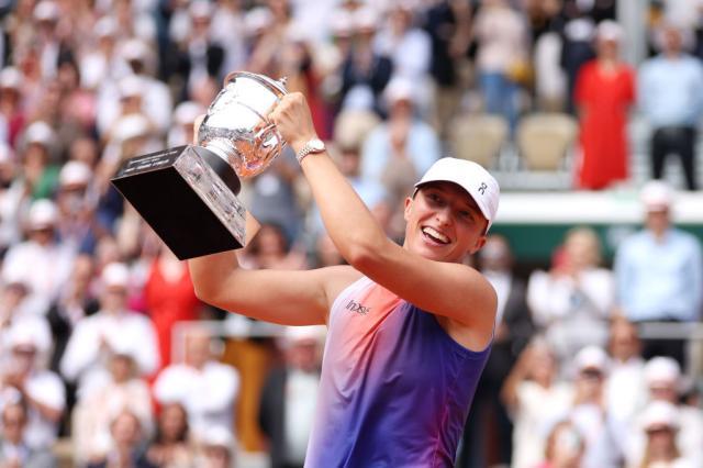 kaiyun-张奔斗:斯瓦泰克正在成为“女版纳达尔”的路上