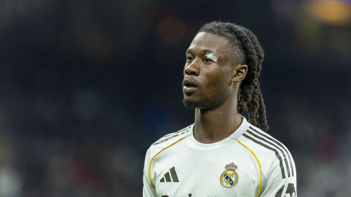 开云官网-世体：卡马文加和球队不在一个节奏上，皮塔奇已抢走他的位置